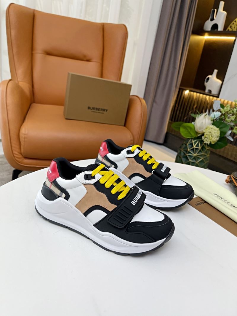 Burberry Low Shoes